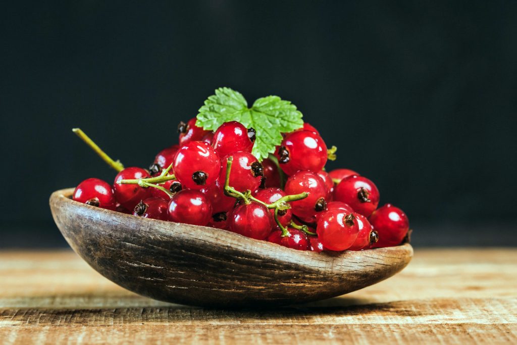 Redcurrants can be used as an alternative