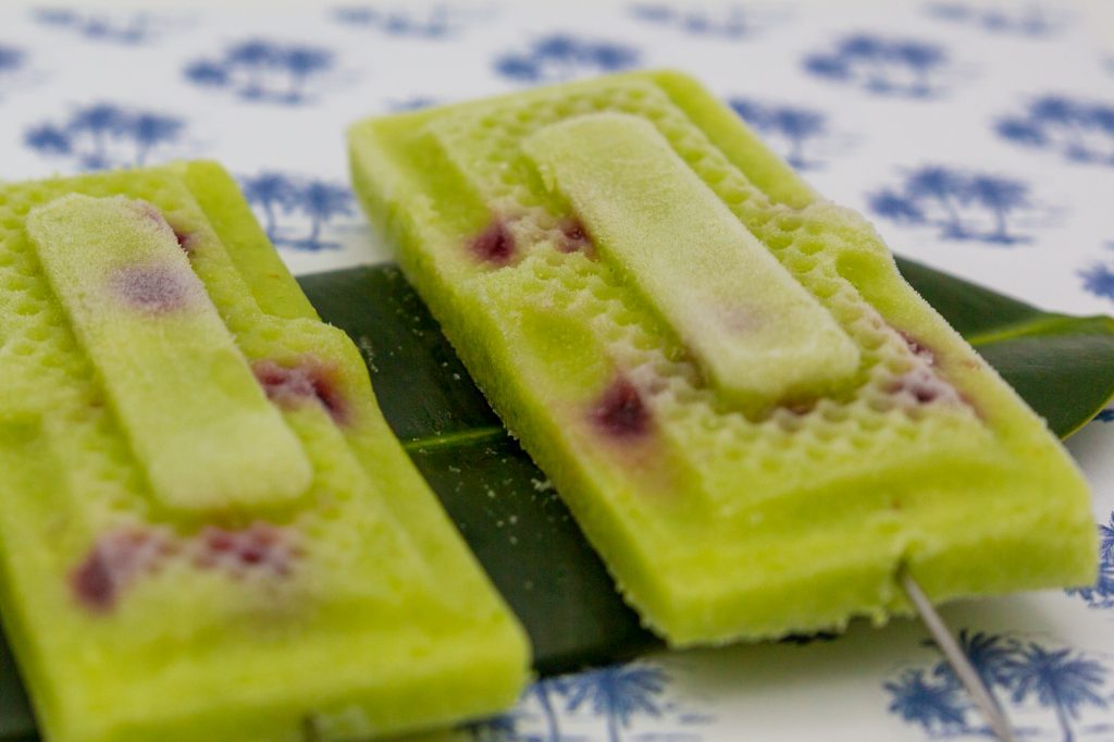 This is what the pineapple ice cream looks like after it has been removed from the mould. Funny patterns are created due to the embossing of the candy wrapper.