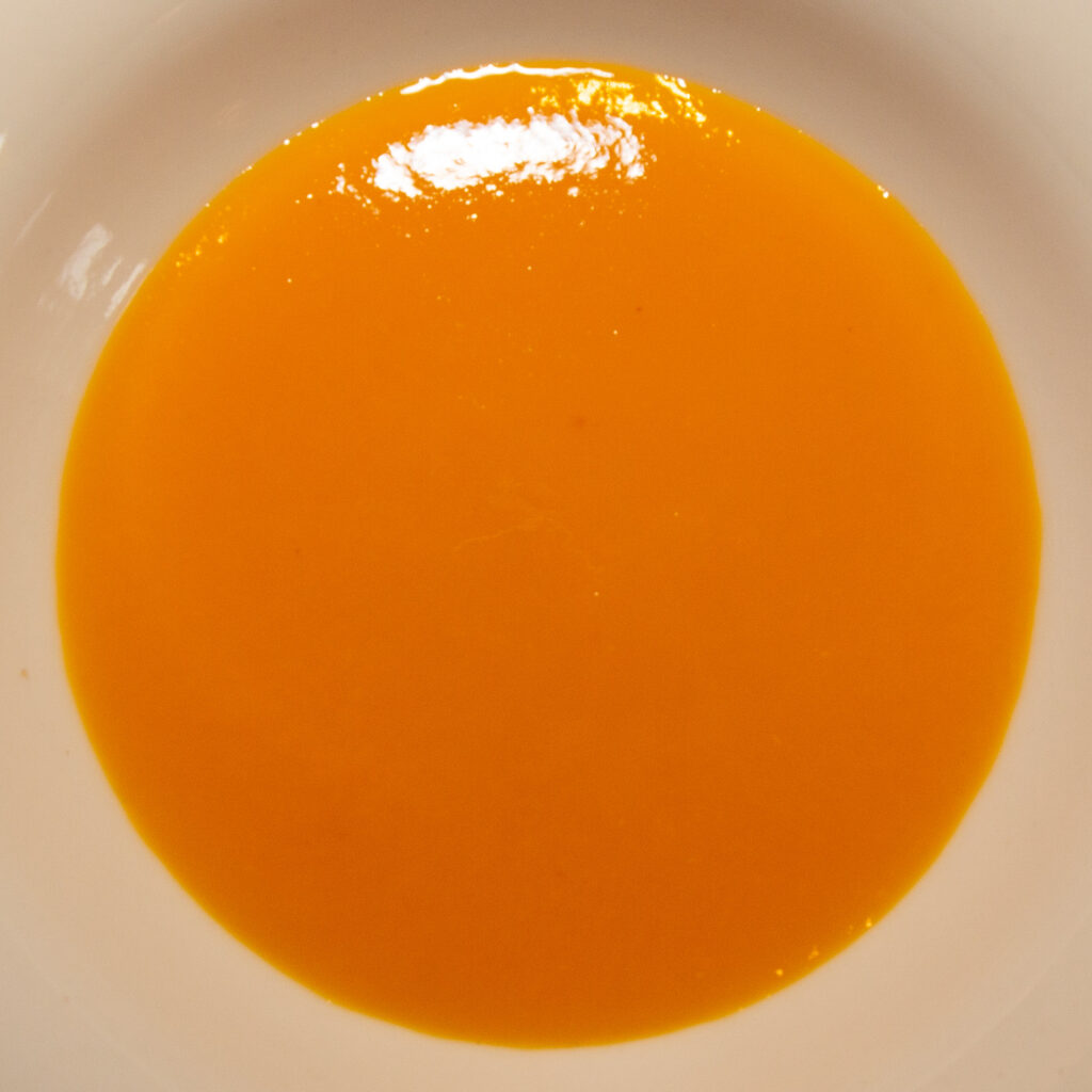 Ready-made mango puree varies greatly in sweetness depending on the brand.