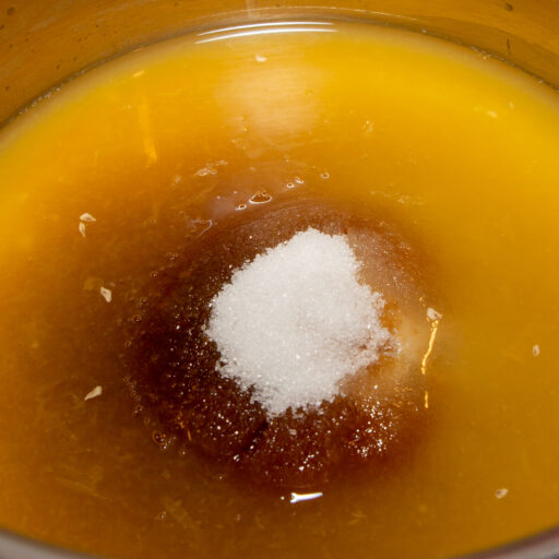 Grapefruit-Sorbet Alle Zutaten unter Rühren erhitzen.